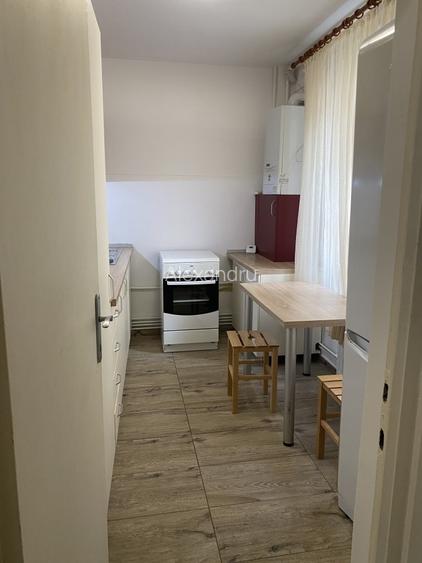 2 camere Timisoara centru decomandat Piata Sf. Gheorghe // proprietar - 7