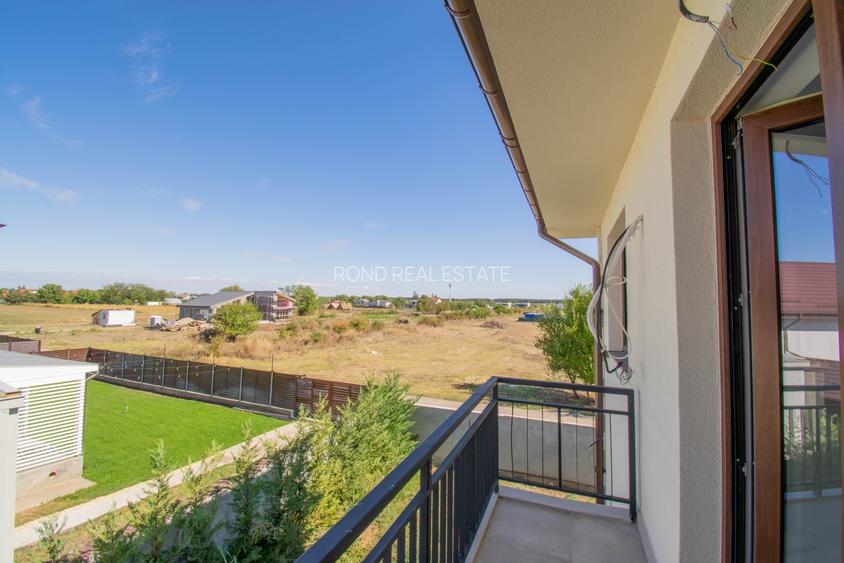 Vila alipita, impecabil executata, teren 350mp, preechipare AC - 35