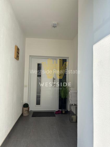 Vila impresionanta de vanzare, zona Lunei - 20