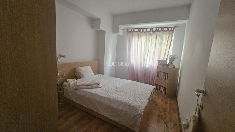 Amurgului La Strada apartament 2 camere tip studio cu gradina. - 4