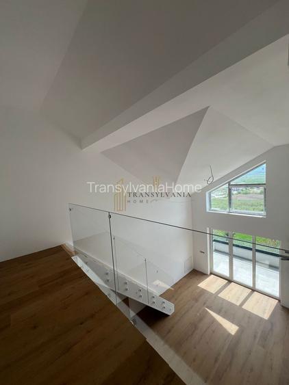 Apartament 4 camere, suprafata generoasa - 5