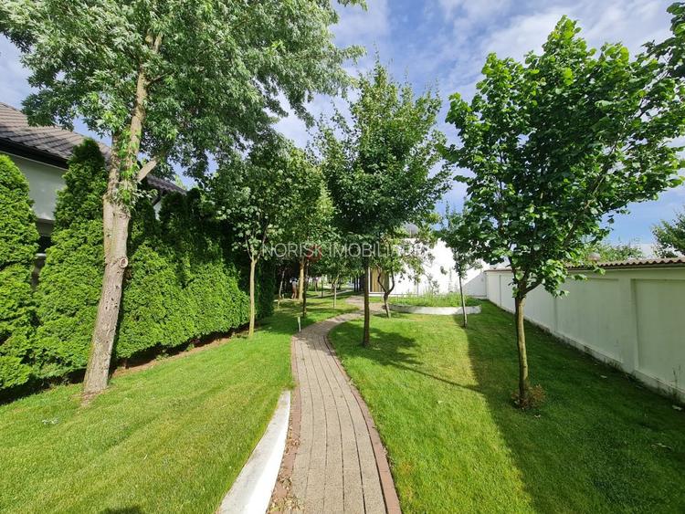 Private Estate lângă București | Vilă, Piscină & Sport Court - 30