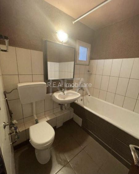 3 camere, 9/10, bloc 1979, anvelopat-Gorjului-Valea Lunga - 8