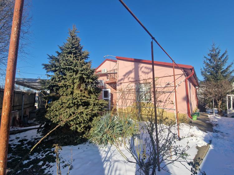 Lumina- Casa P+M, 5 Camere+ 1 Spatiu Comercial, teren 425mp - 120.000euro - 3