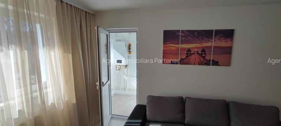 Garsonieră Gavana 2 , RENOVATĂ / Centrală , mobilată / utilată ! - 7