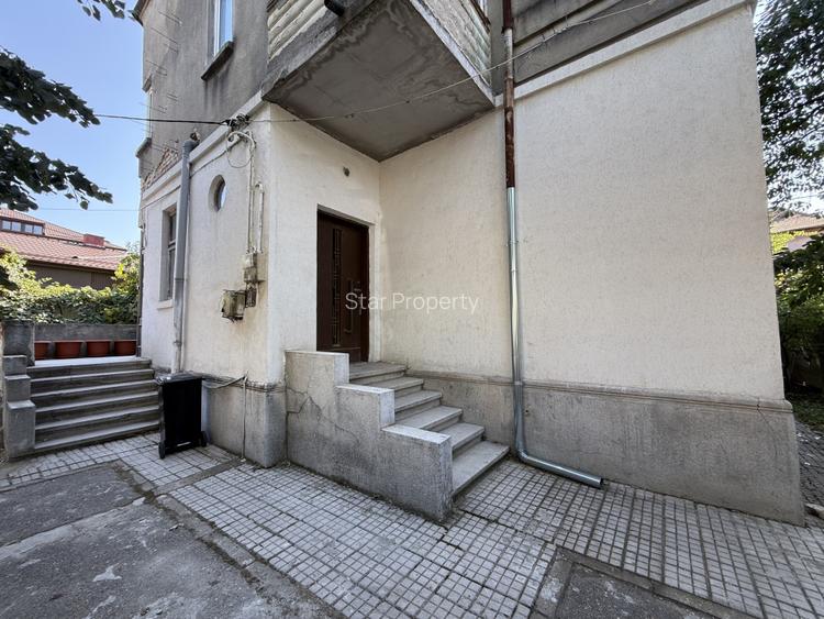 Ultracentral Ploiesti – parter de vila cu sarmul anilor ’50 - 15