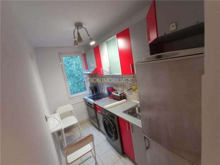 Gasoniera moderna ,  strada Izvorul Oltului - 10