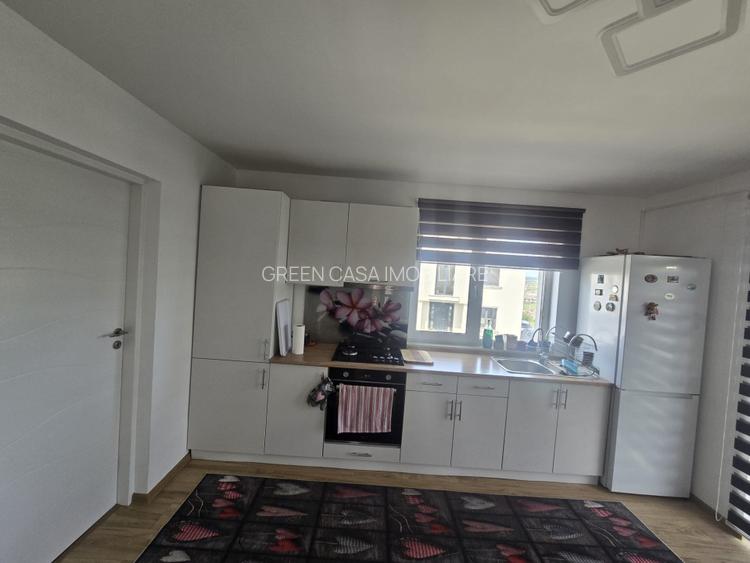 Casa individuală cu Panoramă, garaj și o terasă acoperită, Campenesti - 7