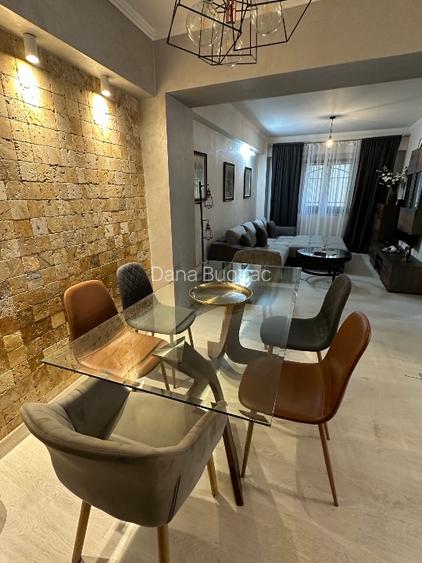 Ultracentral, langa Palas Campus, apartament 2 camere, 500€ - 3