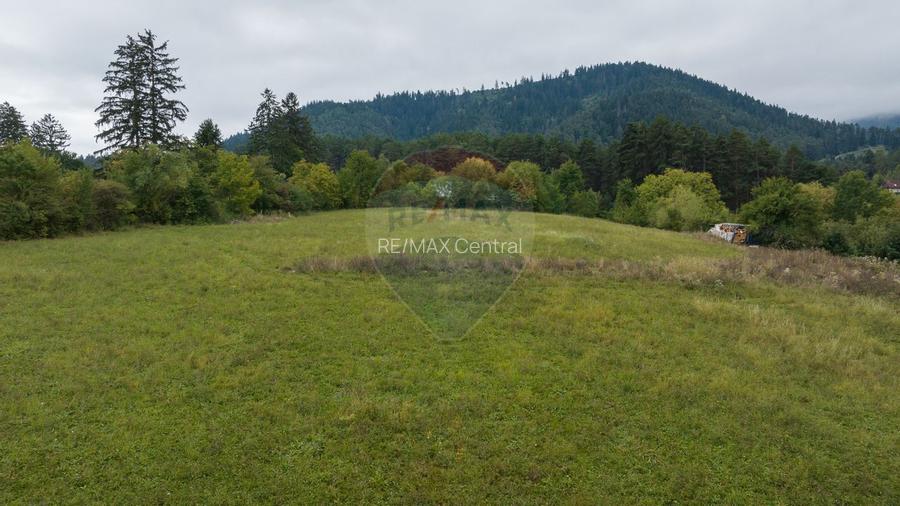 Proiect autorizat (AC) pentru constructia a 6 vile individuale P+M - 8