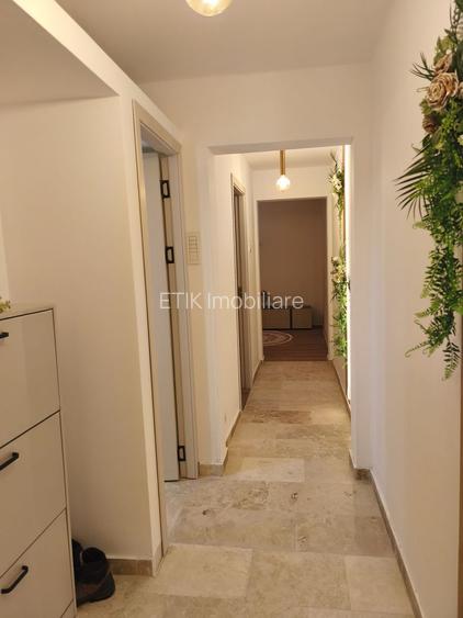 Prima închiriere, totul nou-Apartament 3 camere semidec Casa Cultura. - 2