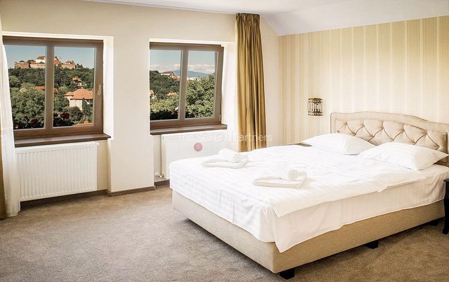 Priveliste Deosebita | Calea Poienii - 13