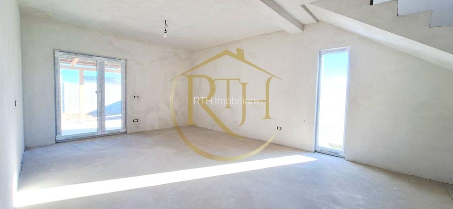 Oferim spre vanzare Case-Duplex cu 4 camere, situate in Giroc,  0% comision - 4