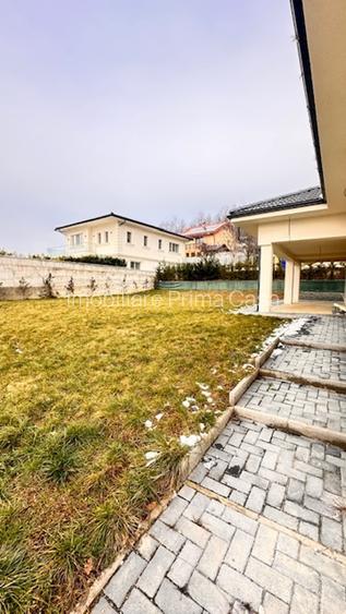 APA SARATA casa deosebita 300mp cu 2 garaje si 8ari teren! - 9
