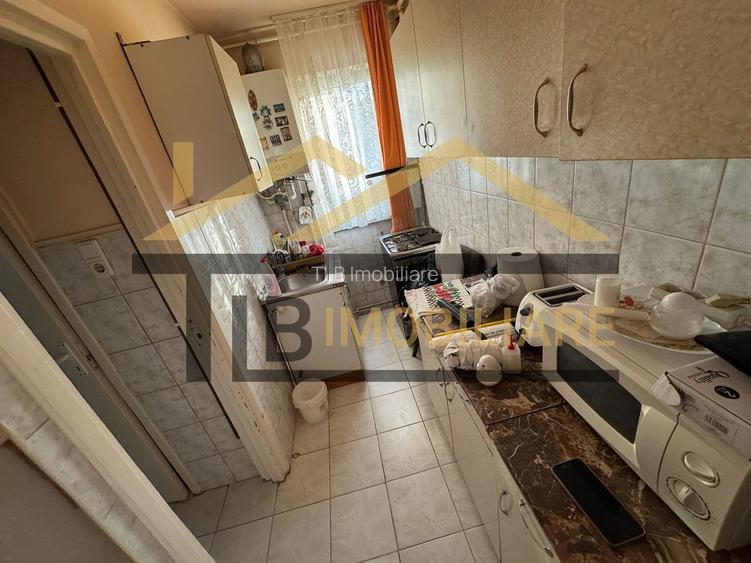 Apartament cu 3 camere, 50 mp, Zona Dambu Pietros - 6