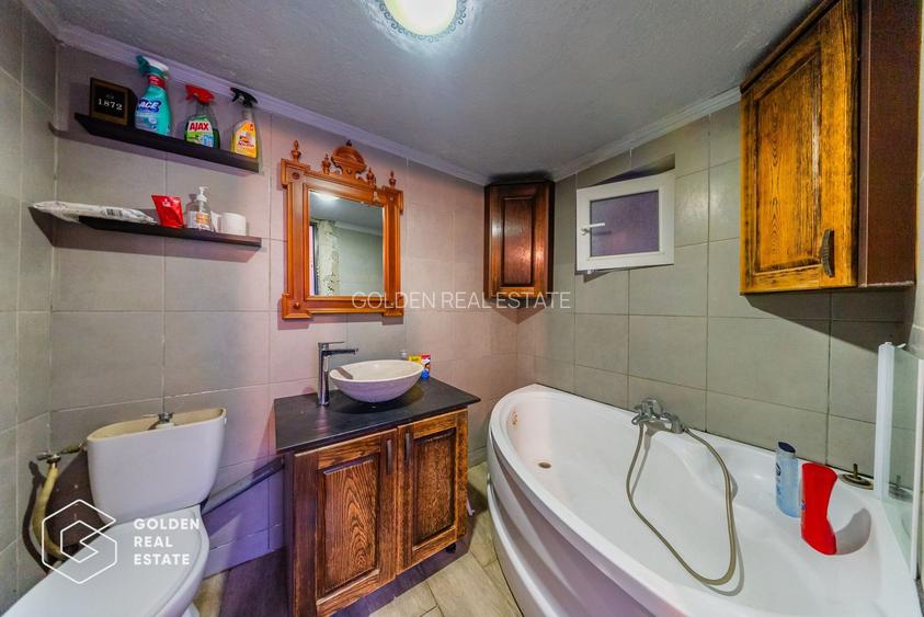 Casa  individuala, zona Biserica Sarbeasca - 11