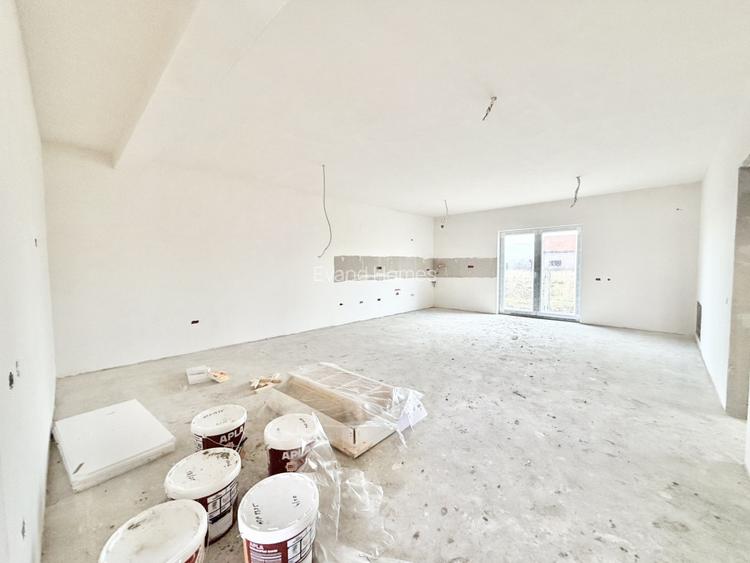 Duplex cu 4 camere - 107 mp - Mosnita - Drumul Boilor - Direct dezvoltator - 5