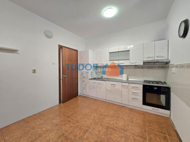 Spacious 4 Bedroom Individual Villa with 800sqm Garden in Gated Compound - 10