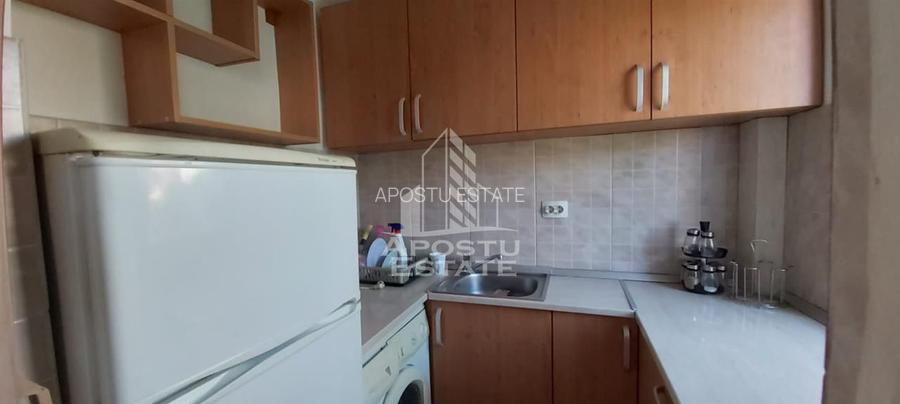 Inciriez Apartament  2 camere zona Intim  Piata Spitalului - 5