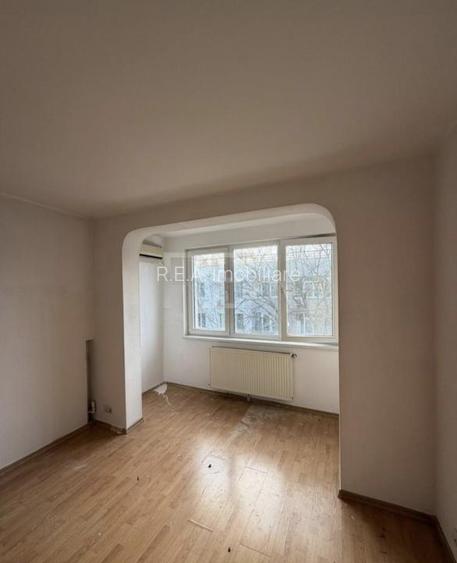 3 camere, decomandat, 4/4, boxa, centrala-Politehnica - 3