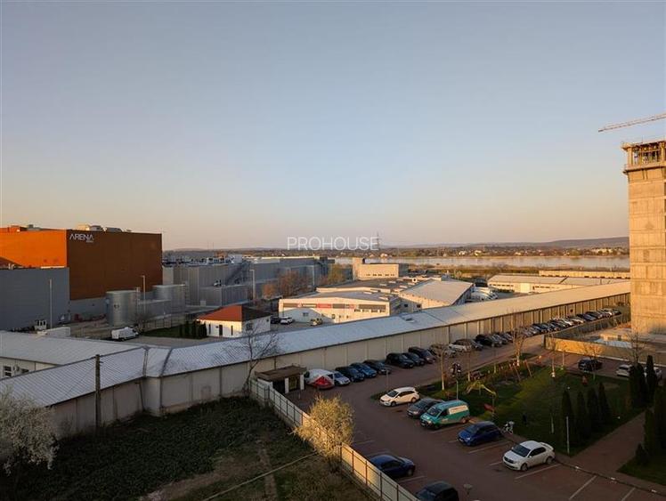 St. cel Mare - bloc nou - chirie 2 camere - mobilat si utilat - 11