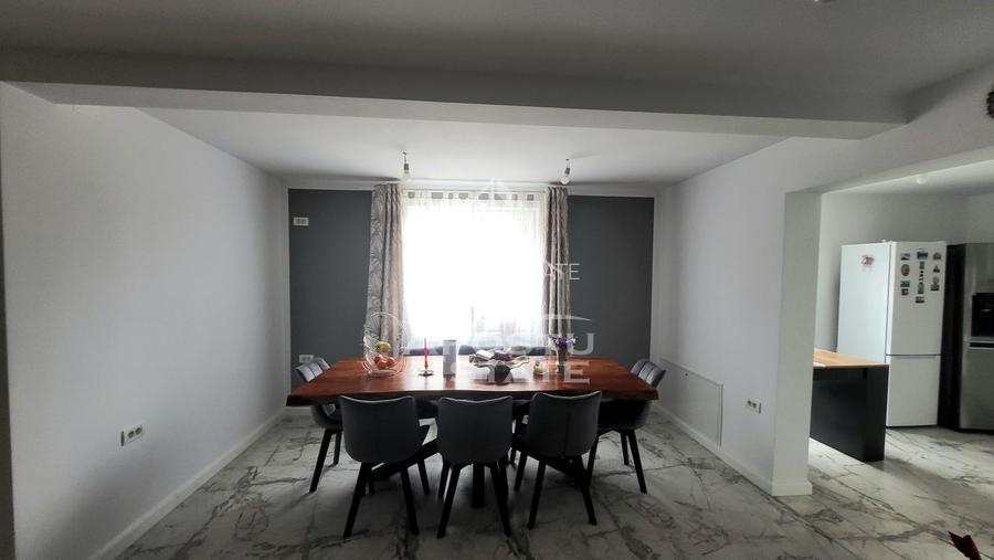 Casa individuala cu teren generos de 898 mp,Sag zona Centrala - 4