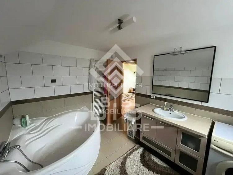 Casa D+P+M // 12 ari de teren zona Centura - 6