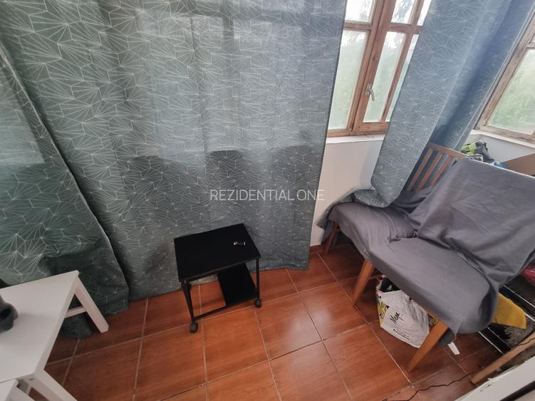 Centru- SIF MOLDOVA- Primărie- Apartament 2 camere la etajul 2 - 5