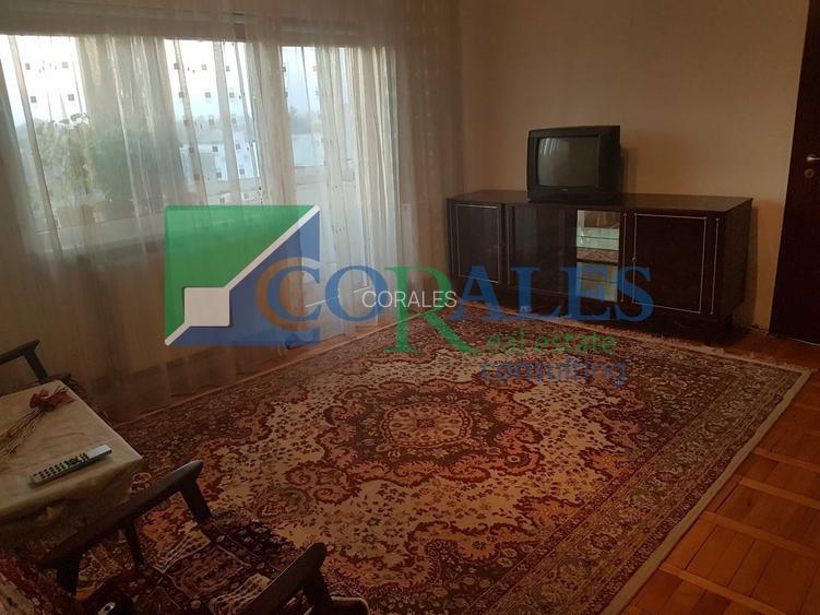 Girocului. Aproape de Mc. Donald s. - 4