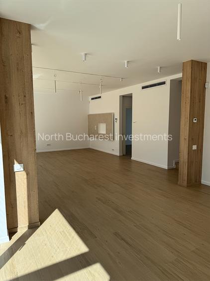 VILA 6 CAMERE - PIPERA  - COMISION 0% - 12