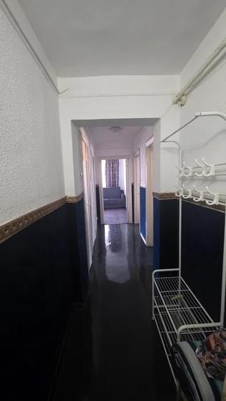 Apartament 2 camere decomandate, etaj 7/10, zona Hala Centrala