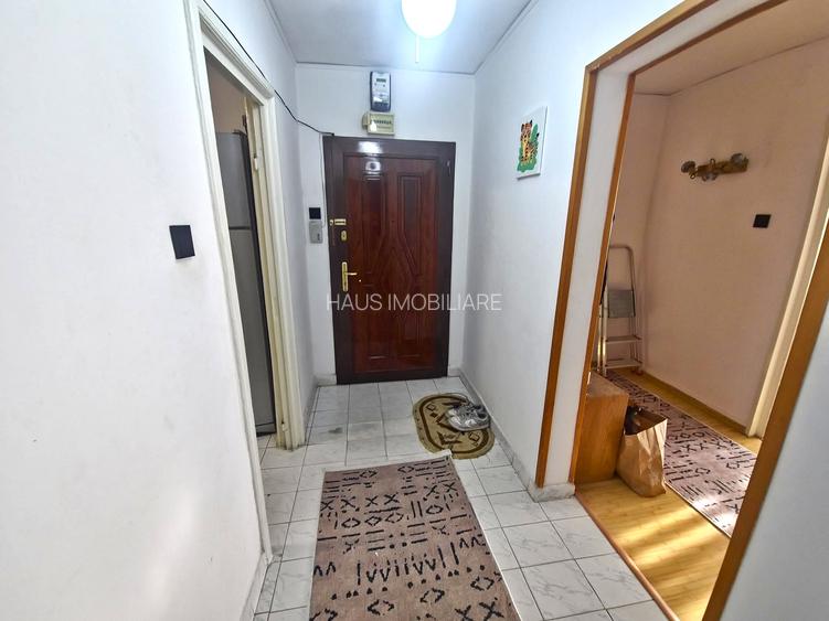 FALEZA NORD 4 CAMERE - 4