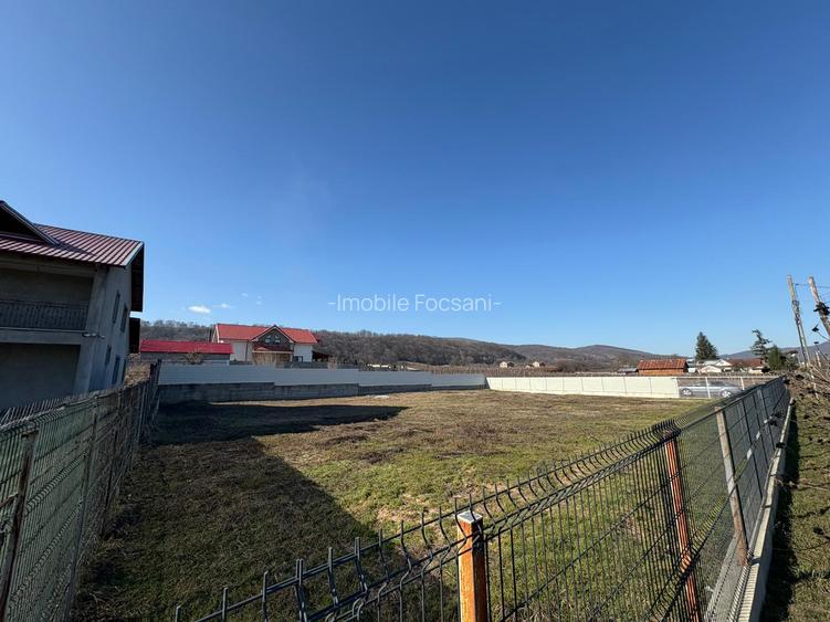 Teren de vânzare în Odobești – 1000 mp - 5