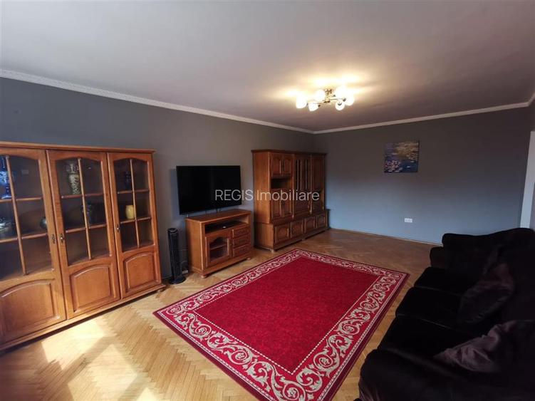 Apartament spatios 3 camere cu loc de parcare inclus Centrul Nou - 11
