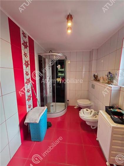 Casa individuala cu 5 camere si curte proprie in cartierul Tineretului - 16