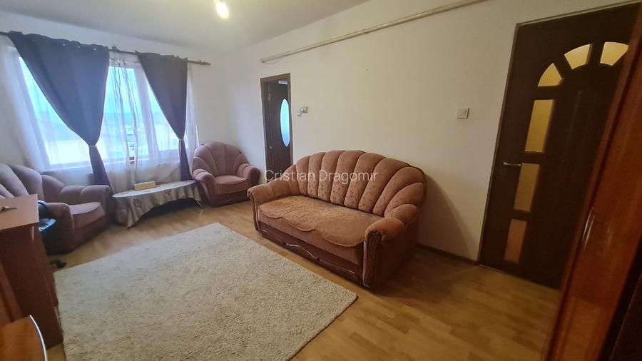 Garsonieră de închiriat - str. Avram Iancu, nr.7, bl.54,  Târgoviște - 13