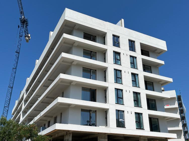 APARTAMENT 3 CAMERE CU TERASA 100 MP ! Bloc Nou Splaiul Unirii,Delta Văcaresti