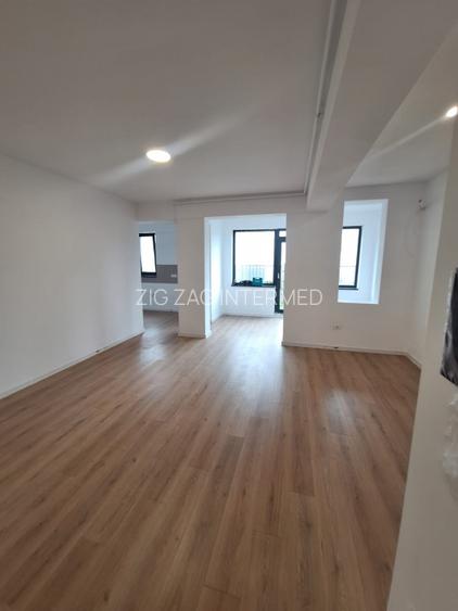 Tomis III , spatii IDEAL BIROURI, 2 camere, curte, constructie 2023 - 8