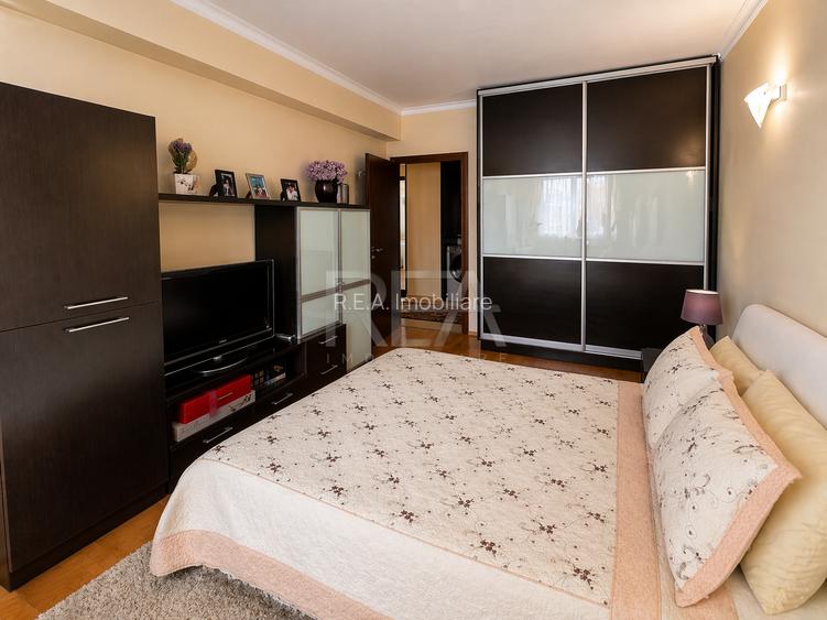 4 camere Floreasca decomandat, centrală, parcare, et. 4, an 2006, 154 mp, boxă - 3