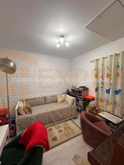  Casa 3 camere de vanzare, in zona Dacia - 7