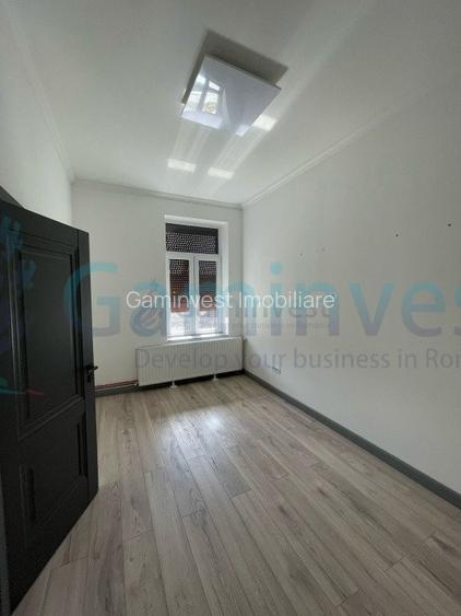Spatiu de birou de inchiriat in Oradea, cu 3 camere, zona centrala - 4