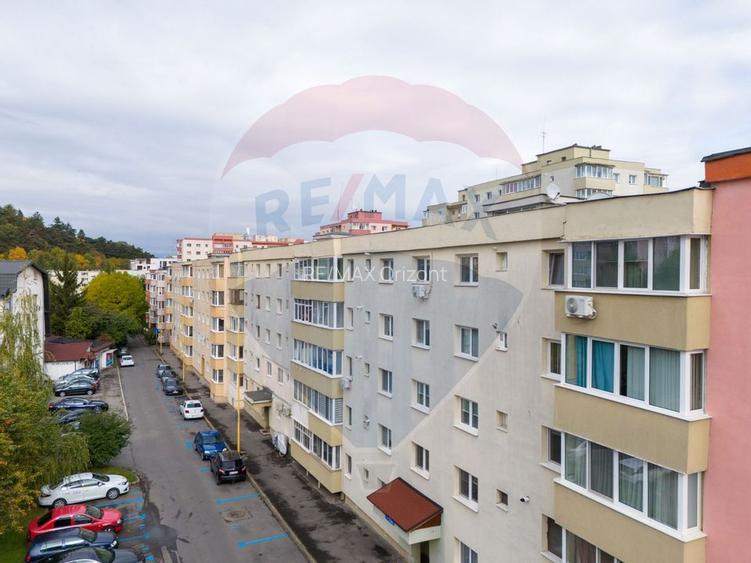 Apartament 73 mp utili, loc de parcare, mobilat modern, Paraului! - 26