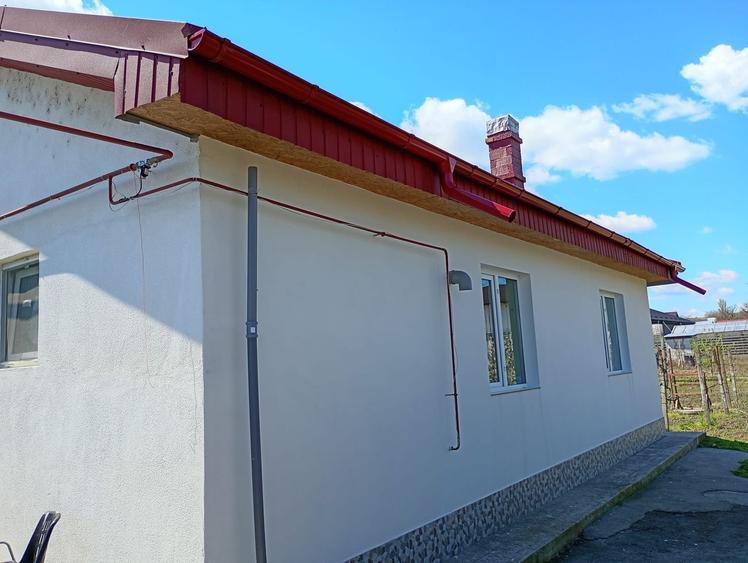 Casă 3 camere, în Tulucești