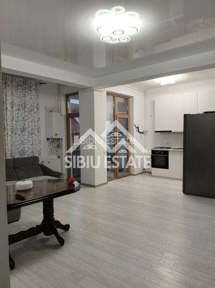 Apartament de vanzare cu 2 camere etaj 1 - langa Shopping City - 5