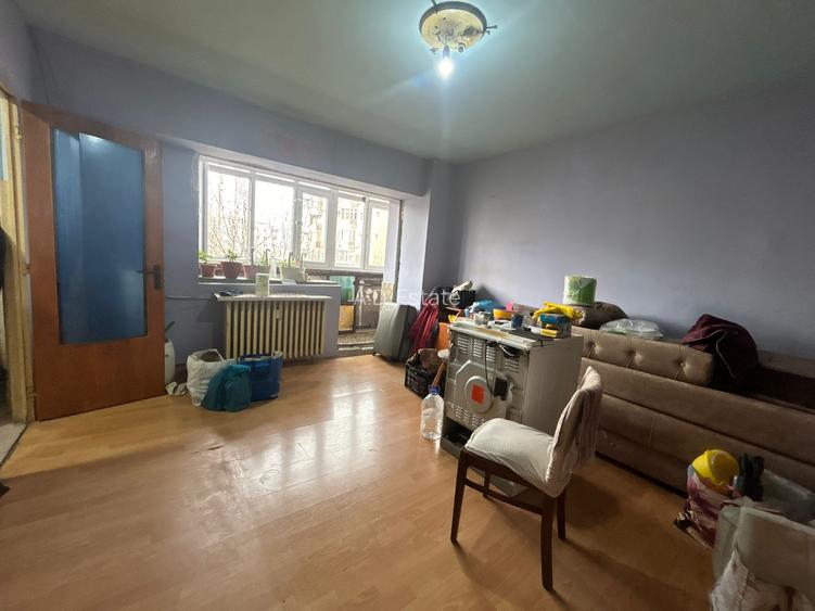 Garsoniera Titan 43 Mp Bloc 1985 Reabilitat 7 Min Metrou - 3