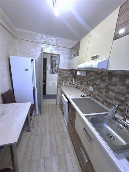 Apartament 2 camere de închiriat - Podu Roș, Bulevardul \u021auțo - 8