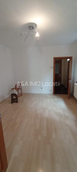 Casa singura curte birouri zona Eminescu - Teatrul Metropolis - 2