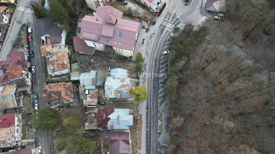 Teren in vecinatatea Castelului Peles - SINAIA - 24