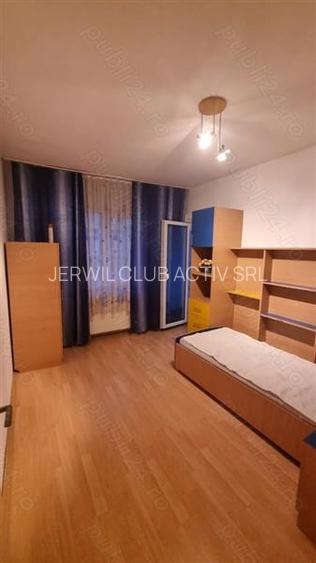 Ap. 4 camere, Micro 4 - 2