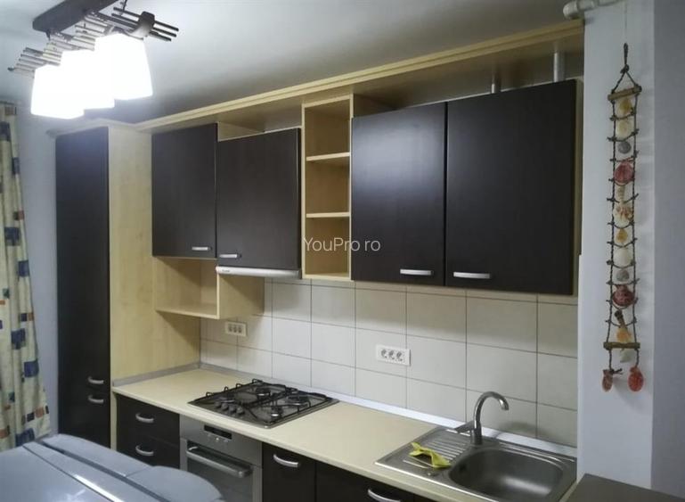 Decomandat 2 camere etaj 1 Zona Spitalul Judetean - 2